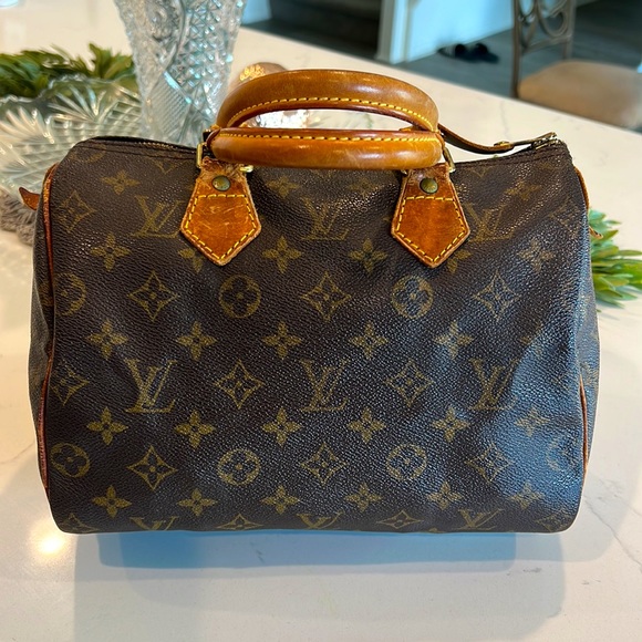 SOLD ON FB Authentic Louis Vuitton Speedy 25 - Picture 5 of 17